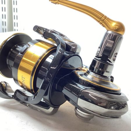 DAIWA ダイワ 磯用スピニングリール 22トーナメントISO 3000XH-LBD 084256 箱・ポーチ付