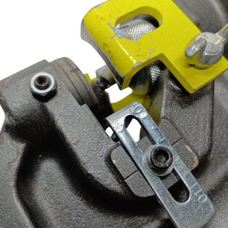 MAKITA マキタ PP200DRG 充電式パンチャ (携帯油圧式) バッテリー・充電器付 PP200DRG