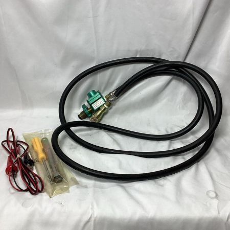 三菱ポータブルガス発電機 MGC900GP 美品 三菱重工