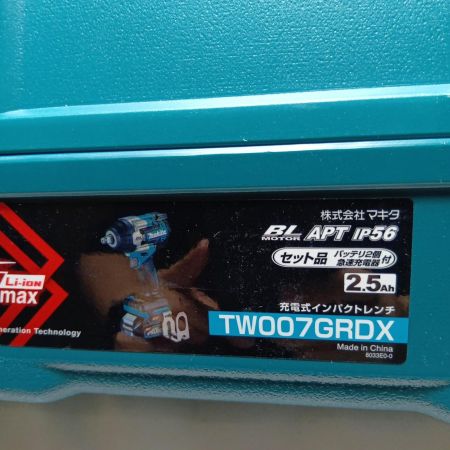 MAKITA マキタ インパクトレンチ  TW007GRDX ブルー 未使用品 付属品完備 コードレス式 40v 2.5Ah 40V TW007GRDX ブルー