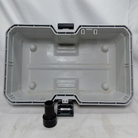 MAKITA マキタ 集塵機 VC013G グリーン 本体のみ コードレス式 不明 ホース付き VC013G グリーン