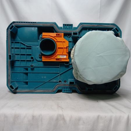 MAKITA マキタ 集塵機 VC013G グリーン 本体のみ コードレス式 不明 ホース付き VC013G グリーン