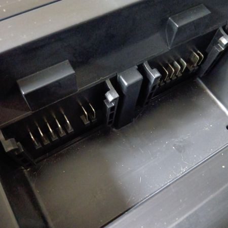 HiKOKI ハイコーキ コードレス冷温庫 UL18DB オリーブ 付属品完備 コードレス式 JN11980 使用感有 UL18DB オリーブ