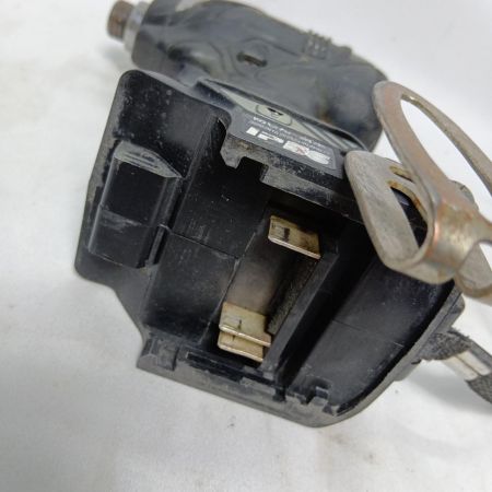 HITACHI 日立 インパクトドライバ WH14DBAL2 ブラック 充電器・充電池2個・ケース付 コードレス式 14.4v 使用感有 WH14DBAL2 ブラック