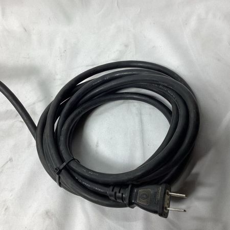 MAKITA マキタ 丸のこ 本体のみ コード式 100v  5332C