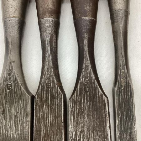 助丸 ノミ 大工道具 程度C キズ・ヨゴレ有 ４本セット