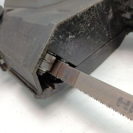HiKOKI (ハイコーキ) コードレスロータリバンドソー　CB18DBL(NN)