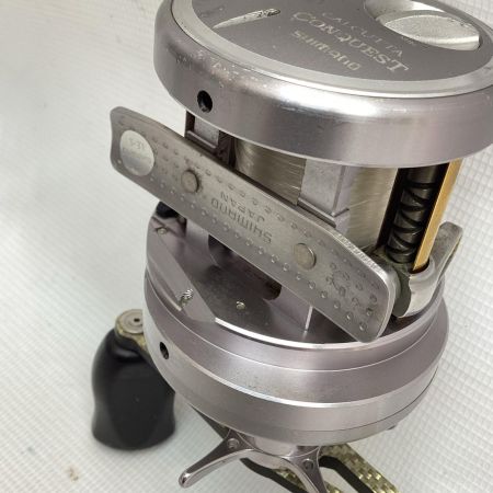 SHIMANO シマノ ベイトリール 10カルカッタコンクエスト 02280