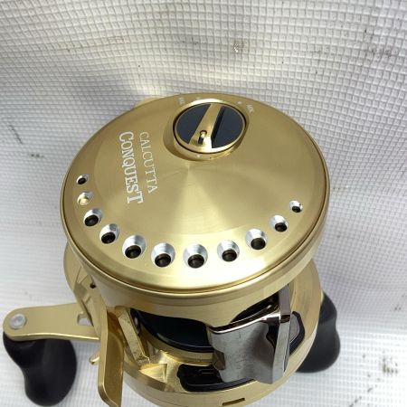 SHIMANO シマノ ベイトリール カルカッタコンクエスト200XG 044402