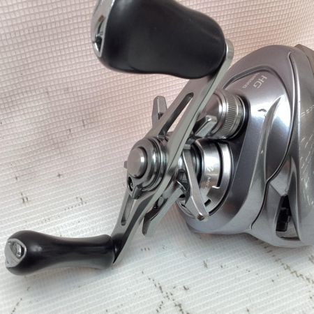 SHIMANO シマノ ベイトリール 22メタニウムシャローディション HG 044792