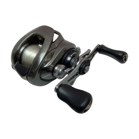 SHIMANO シマノ ベイトリール 20メタニウム 04112