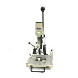 ▼▼ MAKITA マキタ 小型カクノミ 7300S Bランク