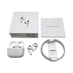 ▲▲ Apple アップル AirPods 第三世代 ワイヤレスイヤホン  MPNY3J/A Bランク