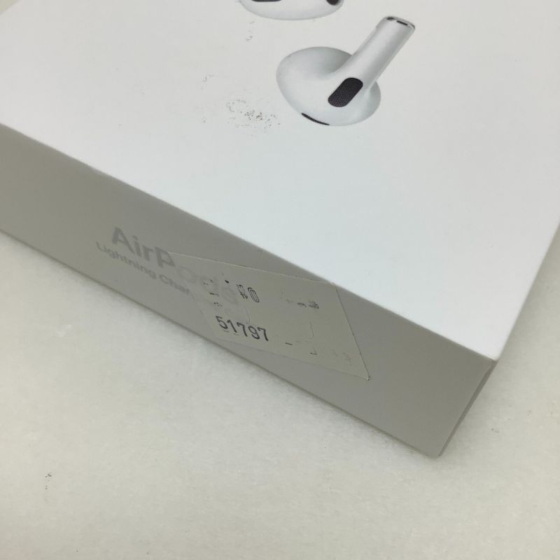 中古】 Apple アップル AirPods 第三世代 ワイヤレスイヤホン MPNY3J/A