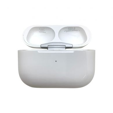 Apple アップル AirPods PRO ワイヤレスイヤホン 第二世代