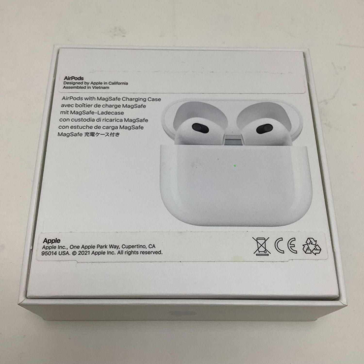中古】 Apple アップル AirPods 第3世代 ワイヤレスイヤホン MME73J