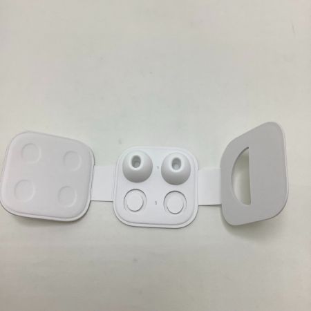  Apple アップル AirPods PRO ワイヤレスイヤホン  MWP22J/A ホワイト