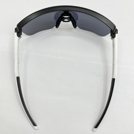  OAKLEY オークリー コリドー エスキュー スポーツサングラス ケース付 OO9415-0142 1403N