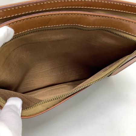  CELINE セリーヌ セカンドバッグ CELINE M90