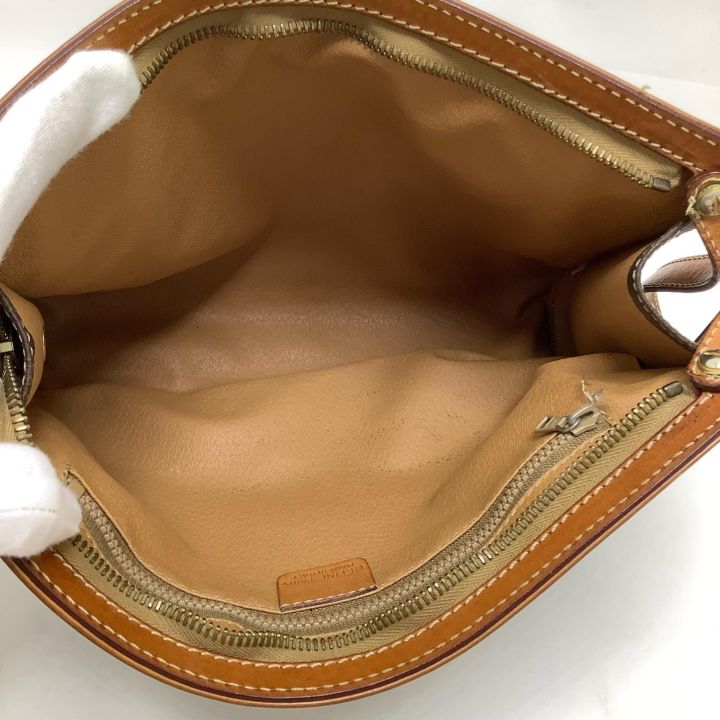 CELINE セリーヌ セカンドバッグ CELINE M90 - 中古バッグ・財布小物 